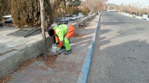 اجرای گسترده عملیات پاکسازی مسیرهای دسترسی وادی رحمت تبریز