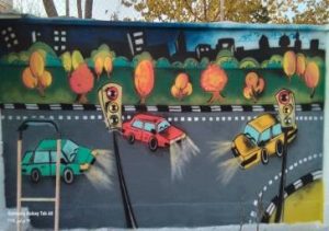 اجرای نقاشی دیواری با مضامین آموزش ترافیک در مدارس منطقه ۲