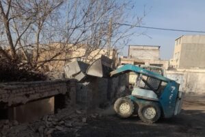 تخریب املاک تملک شده در طرح باغ میوه سنجران توسط شهرداری منطقه ۸