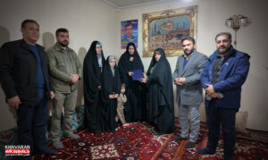 دیدار شهردار منطقه ۹ تبریز و اعضای شورا با خانواده شهدای جنگ ۱۲ روزه؛ تکریم سرمایه‌های معنوی شهر