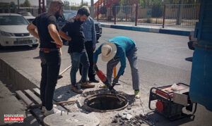 معاون محیط زیست و خدمات شهری شهرداری منطقه ۹ خبر داد: رفع ناهمسطحی معابر با همسطح‌سازی دریچه‌های آب و فاضلاب