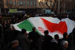 حضور پرشور کارکنان شهرداری منطقه ۶ در راهپیمایی ۲۲ دی ماه