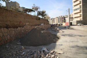 پیشرفت ۶۵ درصدی پروژه احداث دیوار سنگی خیابان سوسنگرد در منطقه ۷ تبریز