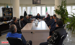 تجلیل معاون مالی و اقتصادی منطقه ۹ از عوامل شهرداری در مدیریت بارش‌های اخیر