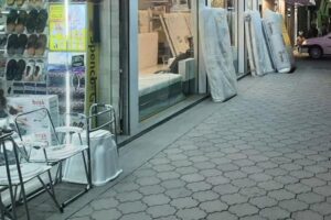 صدور اخطاریه به اصناف سد معبرکننده خیابان ارتش جنوبی توسط شهرداری منطقه ۸ تبریز