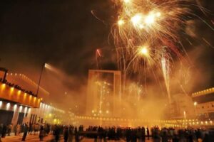 برگزاری مراسم نورافشانی و جشن ندای تکبیر ۲۲ بهمن در میدان شهید بهشتی