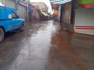 اجرای مستمر طرح تنظیف و شست‌وشوی روزانه بازار میوه‌فروشان راسته کوچه توسط شهرداری منطقه ۸ تبریز