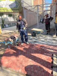 آغاز عملیات کفسازی پیاده‌روها در خیابان شهید بهشتی