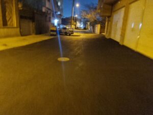 اجرای ۳۰ تُن لکه‌گیری آسفالت در معابر مرکزی شهرداری منطقه ۸ تبریز