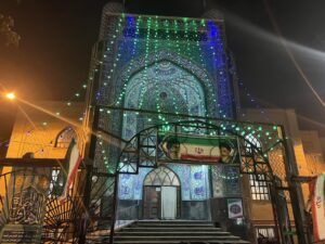 برگزاری ایستگاه صلواتی و جشن میلاد حضرت مهدی (عج) در میدان امام حسین منطقه ۷ تبریز