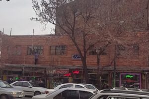 اجرای نماکاری سنتی در ساختمان فقیه