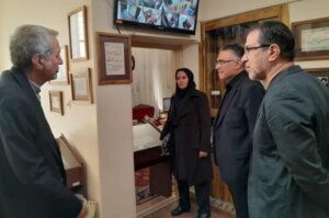 بازدید شهردار منطقه ۸ تبریز از موزه استاد شهریار و دیدار با فرزند این شاعر نامدار