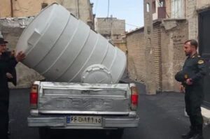 جمع‌آوری تانکرهای دپو شده در راسته‌کوچه به‌دلیل ایجاد مزاحمت برای اهالی