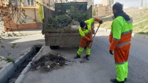 لایروبی و پاکسازی کانال‌ها و آب‌روهای سطح حوزه شهرداری منطقه ۲ تبریز