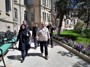 بازدید میدانی شهردار منطقه ۸ از معابر مرکزی شهر برای رسیدگی به مشکلات شهری