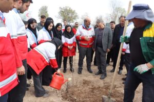 برگزاری پویش درختکاری در باغ میوه با حضور شهردار منطقه ۶ تبریز