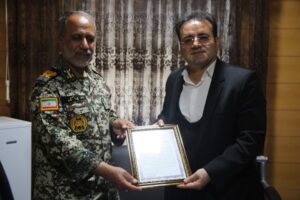 دیدار شهردار منطقه ۷ تبریز با فرمانده گروه پدافند هوایی شهید نیک‌اندیش به مناسبت روز ارتش جمهوری اسلامی ایران