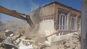 پیشرفت در طرح بازآفرینی شهری سنجران؛ تخریب املاک تملک‌شده برای شتاب‌بخشی به عملیات اجرایی